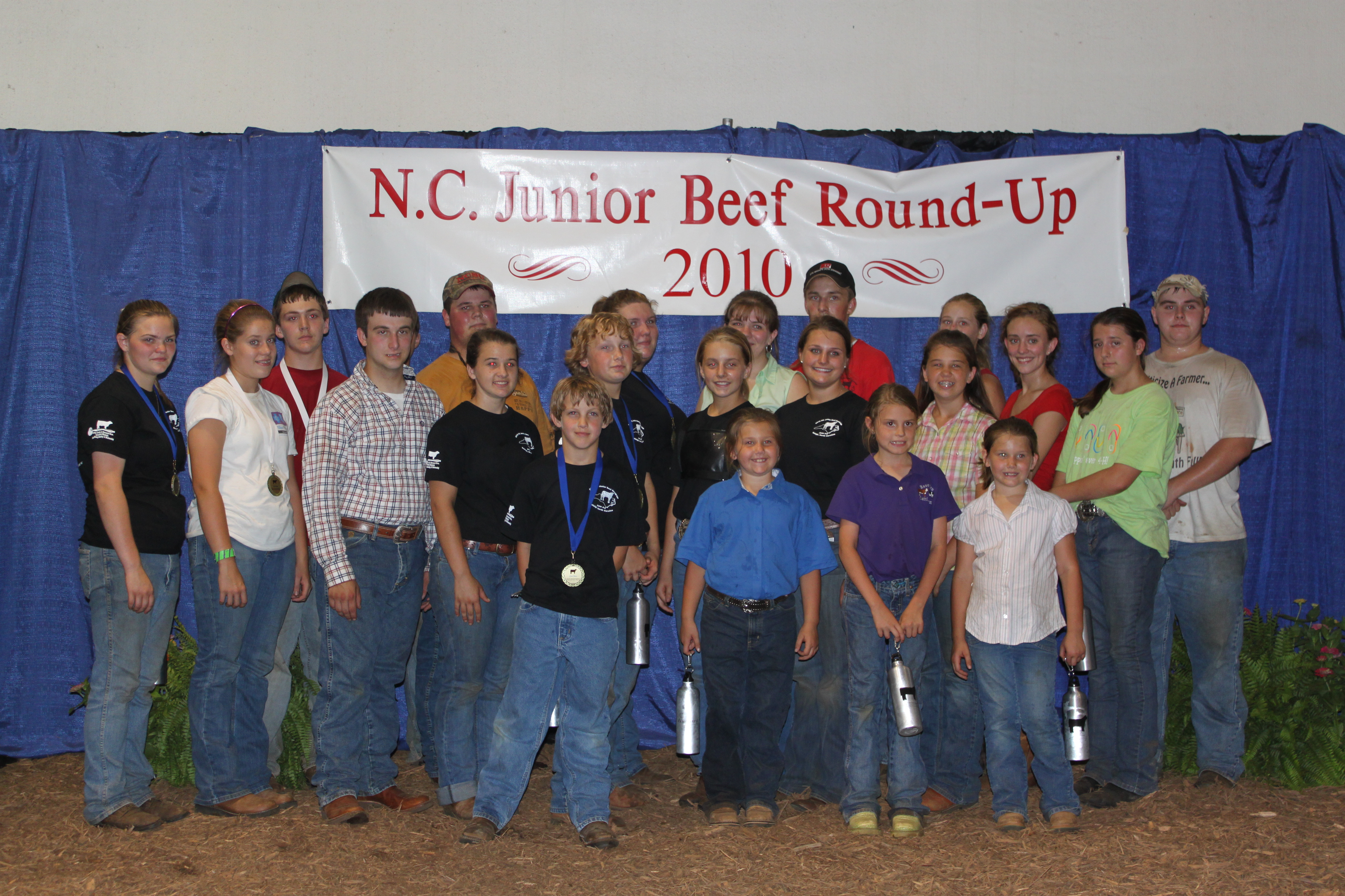 Winners of the N.C. Junior Beef Round-Up in 2010 posing with their medals.